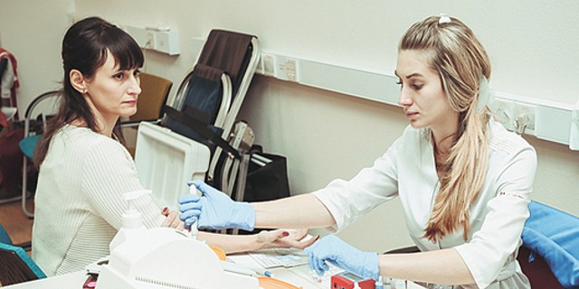 Врач Жемчугов: прививку от ВПЧ оптимально делать до 12 лет